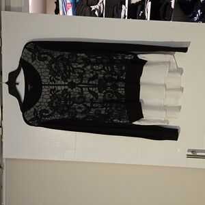 Simply Vera by Vera Wang Black Lace sweater white satin